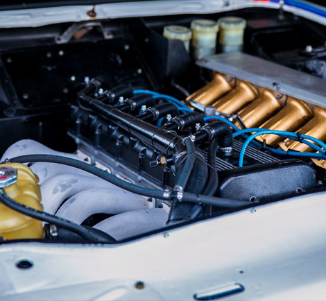Garage Moormann het adres voor uw grote of kliene beurt of apk- Gespecialiseert in porsche en bmw